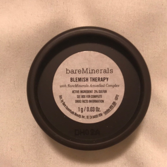 BareMinerals Blemish Therapy. - Picture 2 of 3